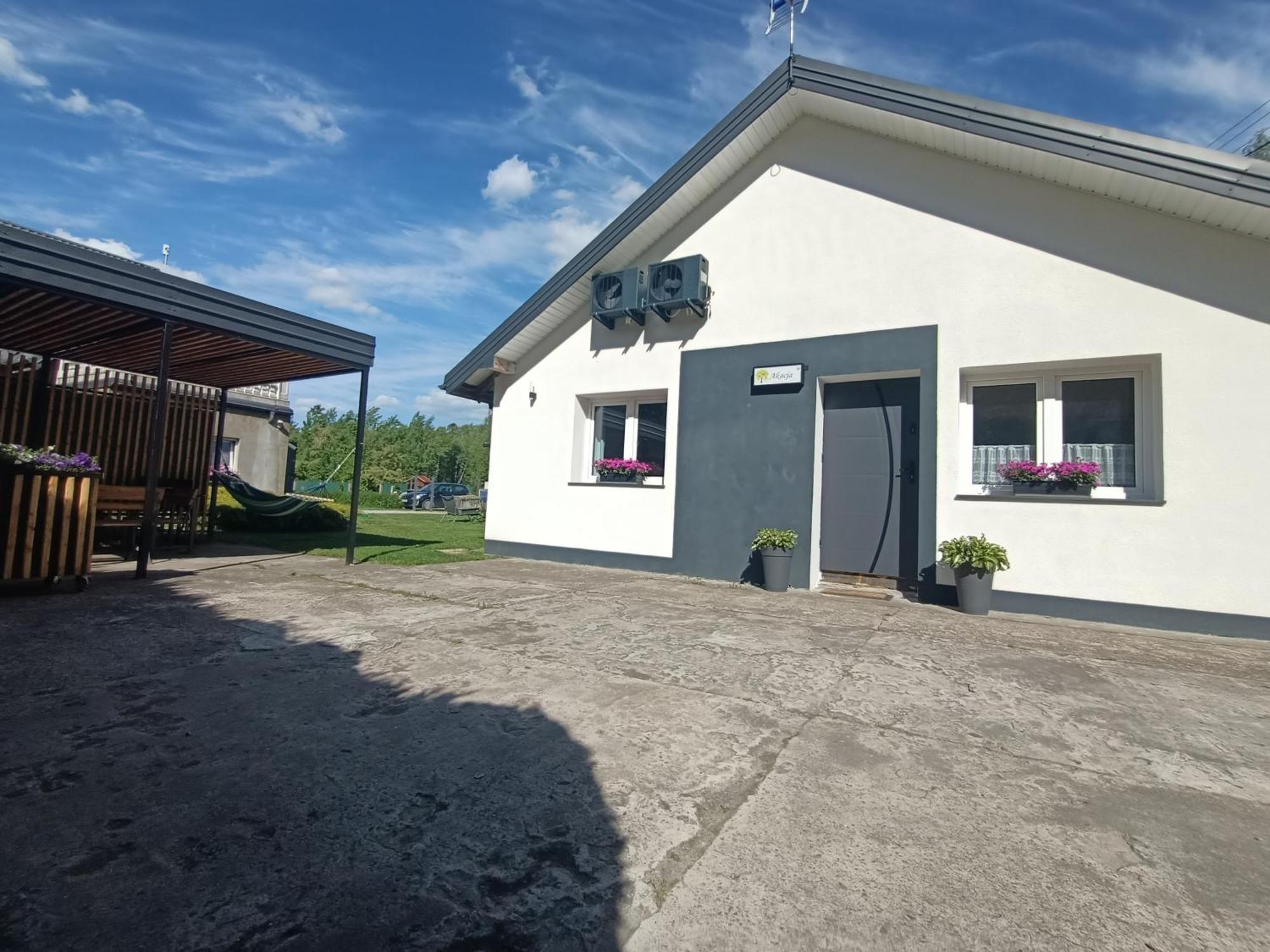 Apartamento Letnia Oaza "Akacja" Sobienie Jeziory Exterior foto